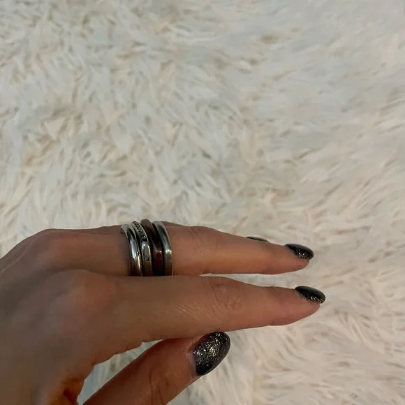 Beautiful Swatch stackable rings - Picture 3 of 8